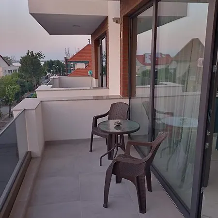 Iris إيفوري نورد